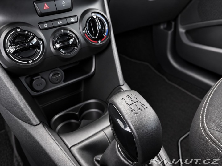 Peugeot 208 1,2 PURETECH 60 KW 2018