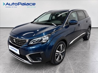 Peugeot 5008 1,6 7 míst/Tažné/Aut/Navi