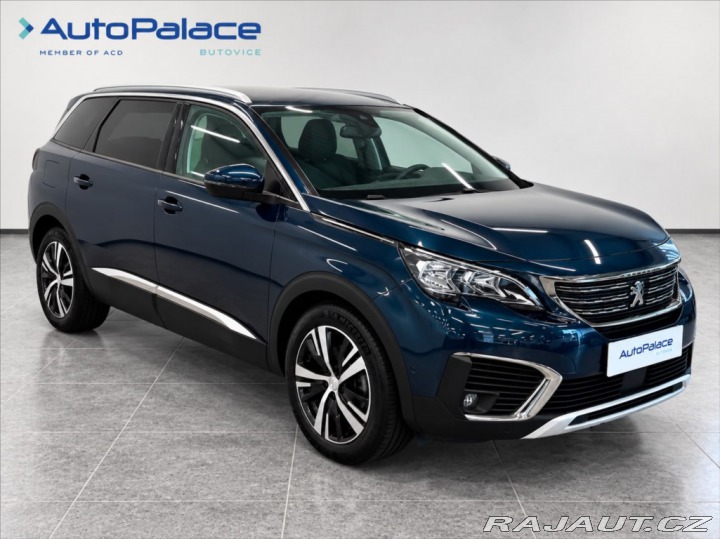 Peugeot 5008 1,6 7 míst/Tažné/Aut/Navi 2017
