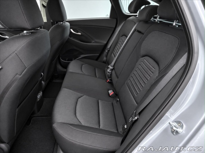 Hyundai i30 1,5 STYLE- NOVÝ VŮZ 2025