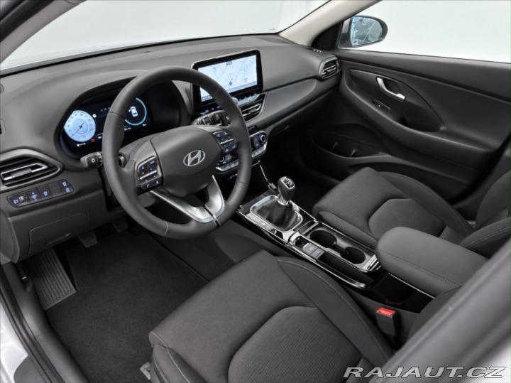 Hyundai i30 1,5 STYLE- NOVÝ VŮZ 2025