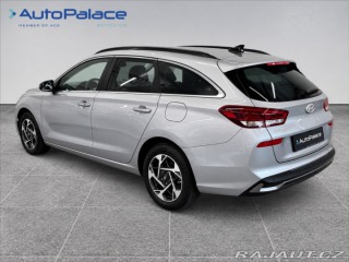 Hyundai i30 1,5 STYLE- NOVÝ VŮZ 2025