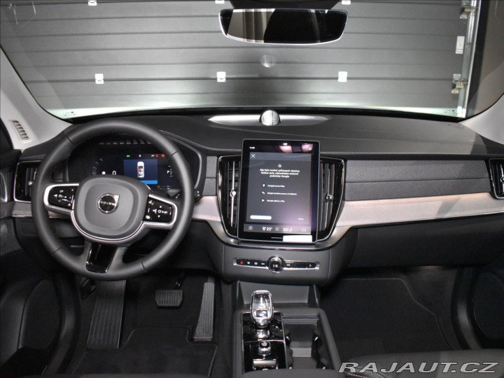 Volvo XC90 2,0 T8 Plus Dark 2026