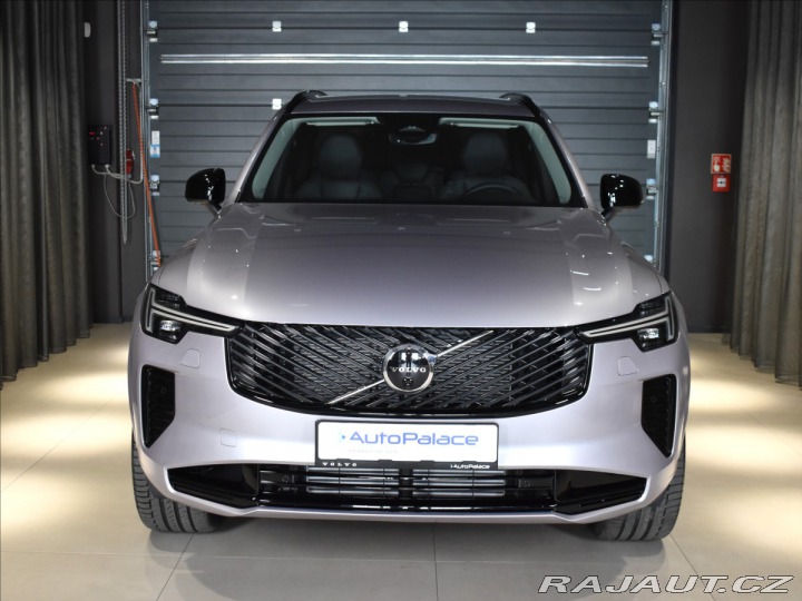 Volvo XC90 2,0 T8 Plus Dark 2026