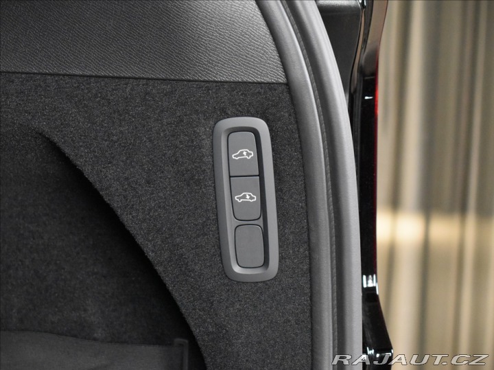 Volvo XC90 2,0 B5 Ultra Bright 2026
