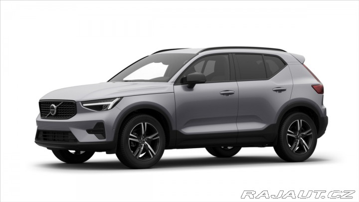 Volvo XC40 2,0 B3 Plus 2026