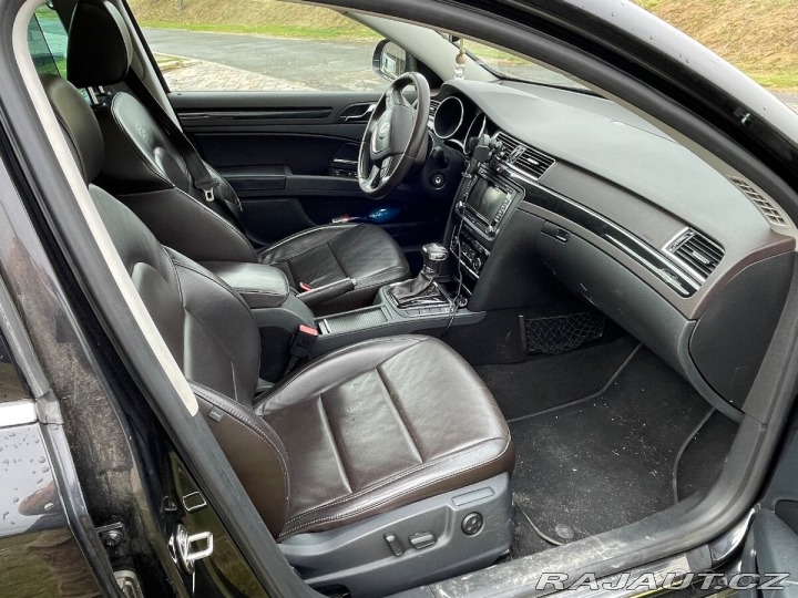 Škoda Superb 1,9 2012