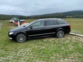 Škoda Superb 1,9 2012