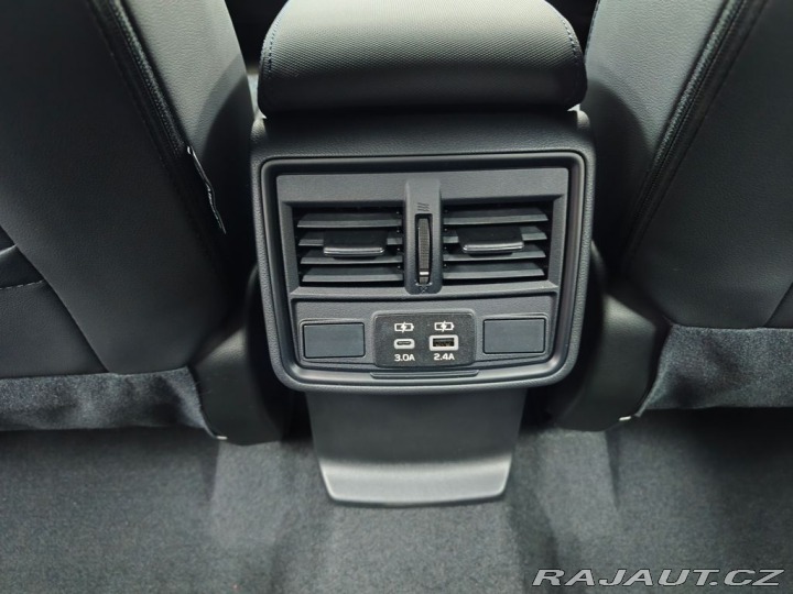 Subaru Forester Active 4X4 AWD, Skladem! 2026