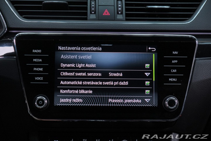 Škoda Superb Combi 2.0TDI 110kW AT7 2022