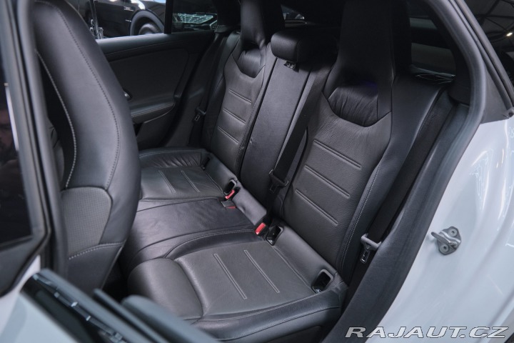 Ostatní značky Ostatní modely Mercedes-BenzCLA220d 2019