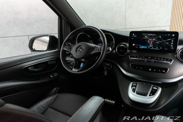 Mercedes-Benz V V 300d LONG*4MATIC*AMG*TA 2022