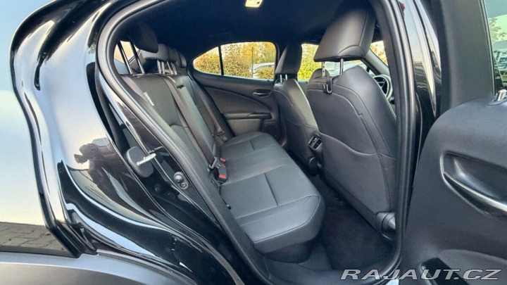 Lexus Ostatní modely UX 250h 300H 2,0 HEV F SPORT DESI 2023