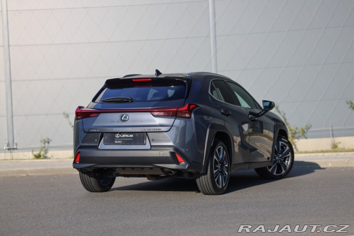 Lexus Ostatní modely UX 300h 300H 2,0 HEV PRESTIGE 4X4 2024
