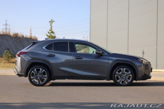 Lexus Ostatní modely UX 300h 300H 2,0 HEV PRESTIGE 4X4 2024