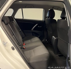 Toyota Avensis 2.0 D-4D LUNA 2012