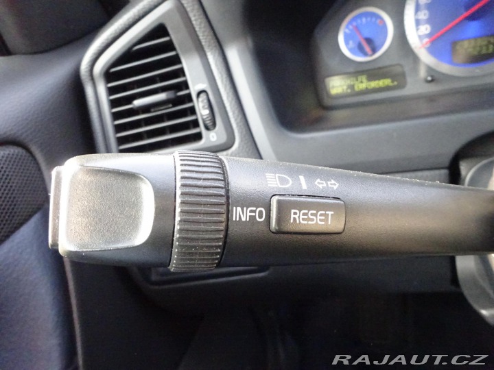 Volvo V70 2.5T 220kW R AWD AUTOMAT 2005