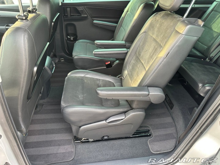 Volkswagen Sharan 2.0Tdi 125kw DSG Highline 2010