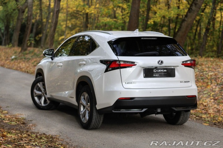Lexus Ostatní modely NX 300h 300H 2,5 HEV PREMIUM (LUX 2015