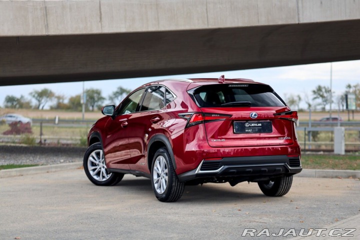 Lexus Ostatní modely NX 300h 300H 2,5 HEV PRESTIGE SAF 2019