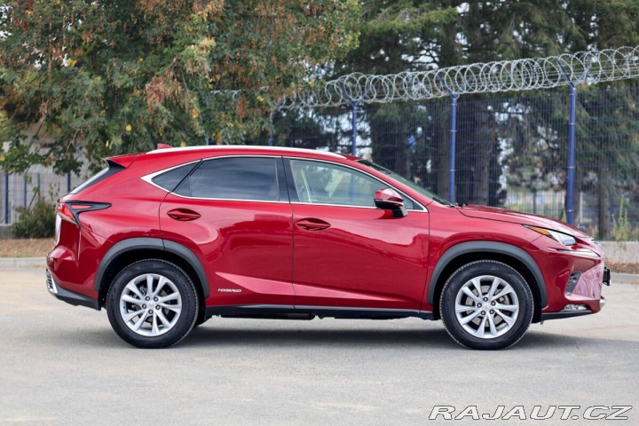 Lexus Ostatní modely NX 300h 300H 2,5 HEV PRESTIGE SAF 2019