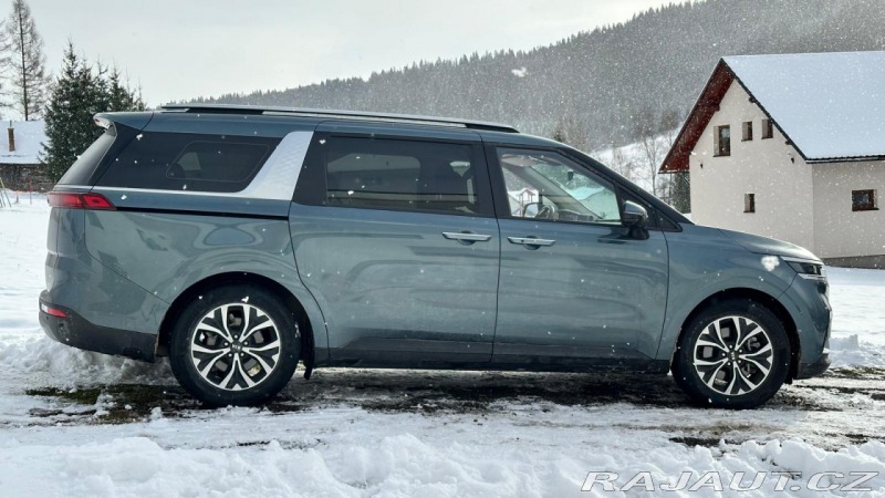 Kia Carnival PRESTIGE 2.2CRDi