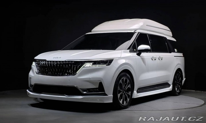 Kia Carnival HI LIMOUSINE CONVERSION 2023