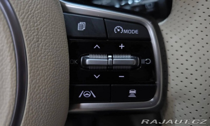 Kia Carnival HI LIMOUSINE CONVERSION 2023