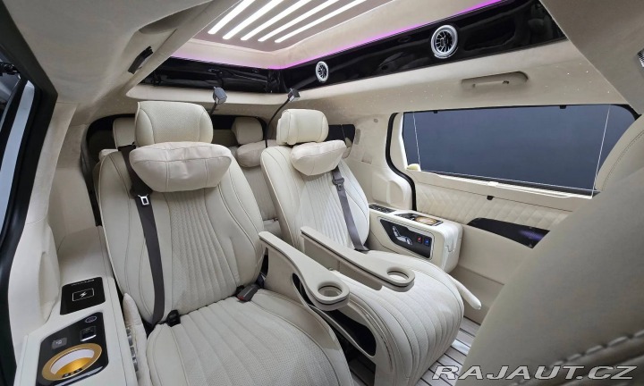 Kia Carnival HI LIMOUSINE CONVERSION 2023
