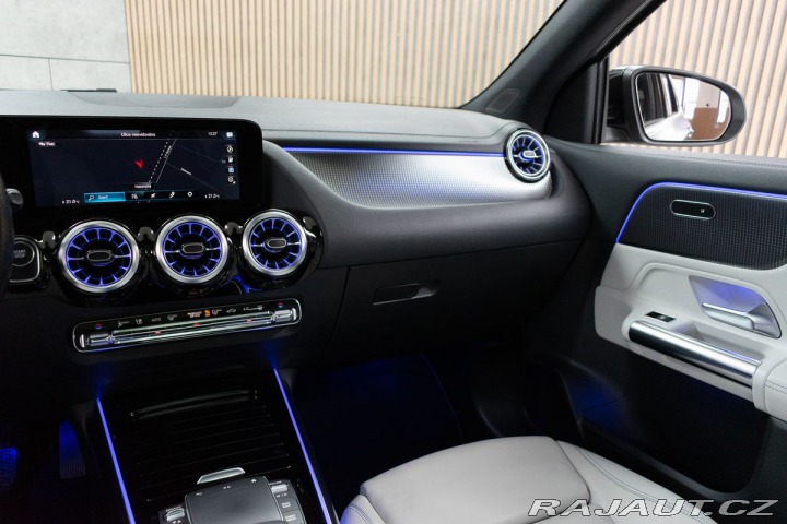 Mercedes-Benz EQA 250 EDITION 1*SoH 97%*TAŽ 2021