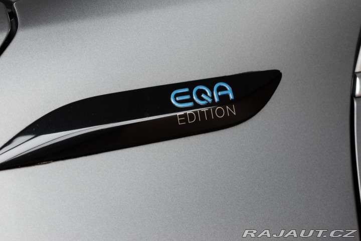 Mercedes-Benz EQA 250 EDITION 1*SoH 97%*TAŽ 2021