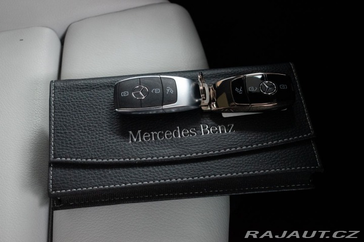 Mercedes-Benz EQA 250 EDITION 1*SoH 97%*TAŽ 2021