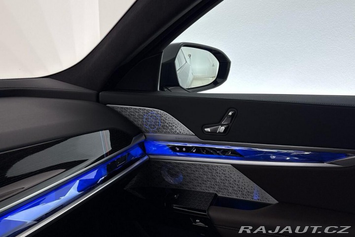 BMW i7 xDrive60 2023