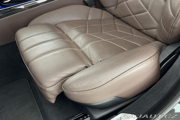 BMW i7 xDrive60 2023