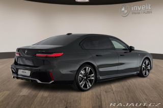 BMW i7 xDrive60 2023