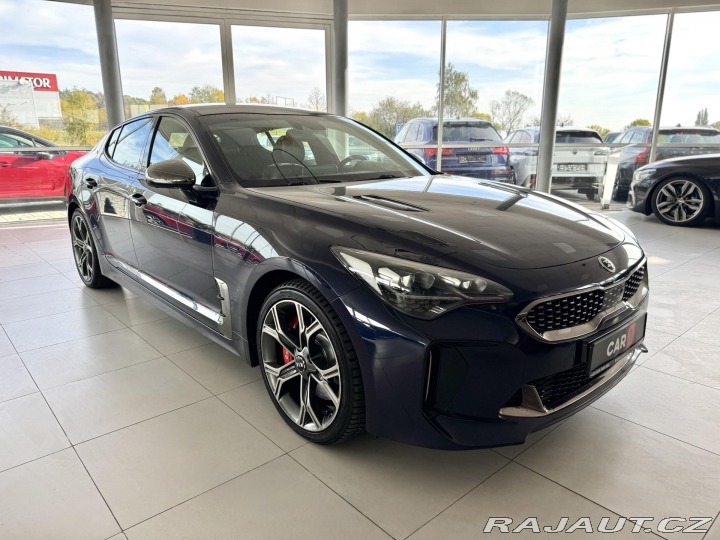 Kia Stinger 3,3TGDI V6*4WD*HUD*360kam 2018