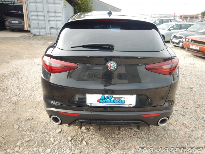 Alfa Romeo Stelvio 2.2 JTD Q4 AUTOMAT 2017