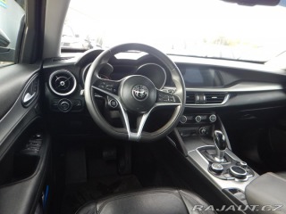 Alfa Romeo Stelvio 2.2 JTD Q4 AUTOMAT 2017
