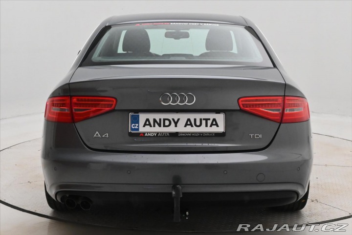 Audi A4 2,0 TDI 105 kW Nová STK 2012