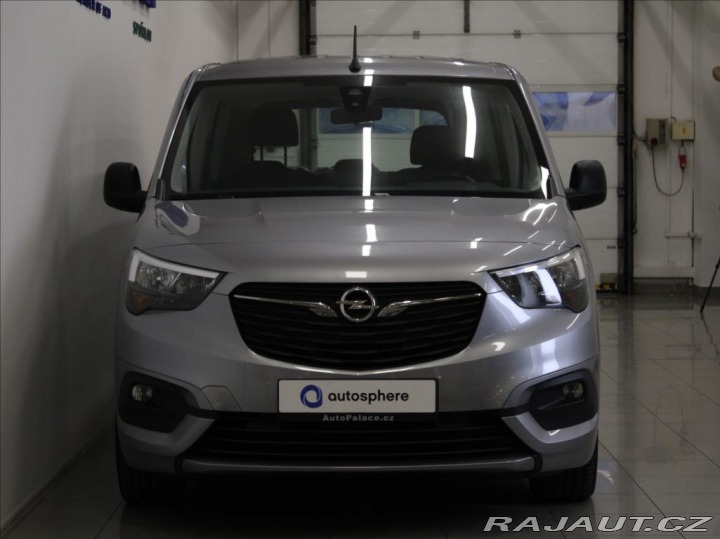 Opel Combo 1,2 Turbo 81kW LONG 7-mís 2021