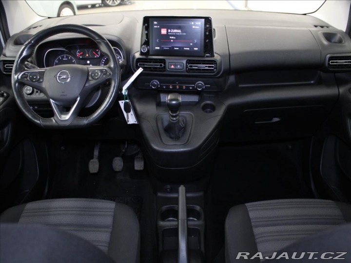 Opel Combo 1,2 Turbo 81kW LONG 7-mís 2021