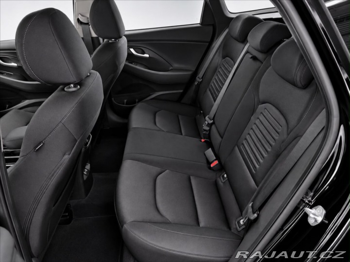 Hyundai i30 1,5 STYLE - NOVÝ VŮZ 2025