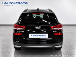 Hyundai i30 1,5 STYLE - NOVÝ VŮZ 2025