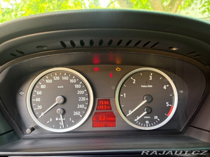 BMW 5 3,0 Manuál, BEZ KOROZE, 1800