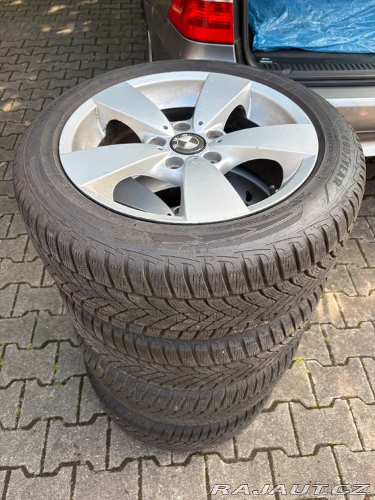 BMW 5 3,0 Manuál, BEZ KOROZE, 1800