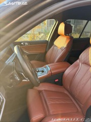 BMW X5 3,0 xDrive40d,vzduch,7m 2021