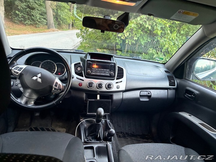 Mitsubishi L200 2,5   DI-D 131 kW (2014) 2014