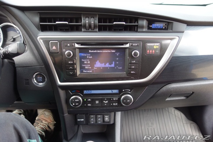 Toyota Auris 1,6 i 97 kW, 2013, 58 5 2013