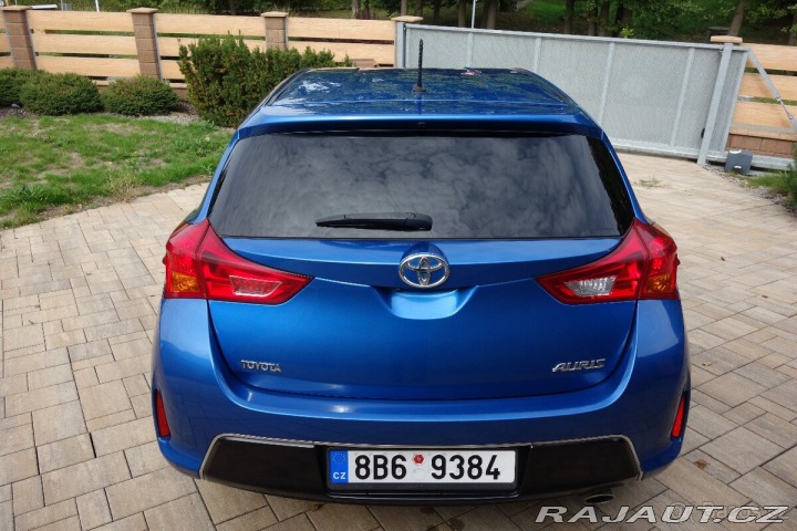 Toyota Auris 1,6 i 97 kW, 2013, 58 5 2013