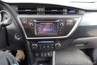 Toyota Auris 1,6 i 97 kW, 2013, 58 5 2013